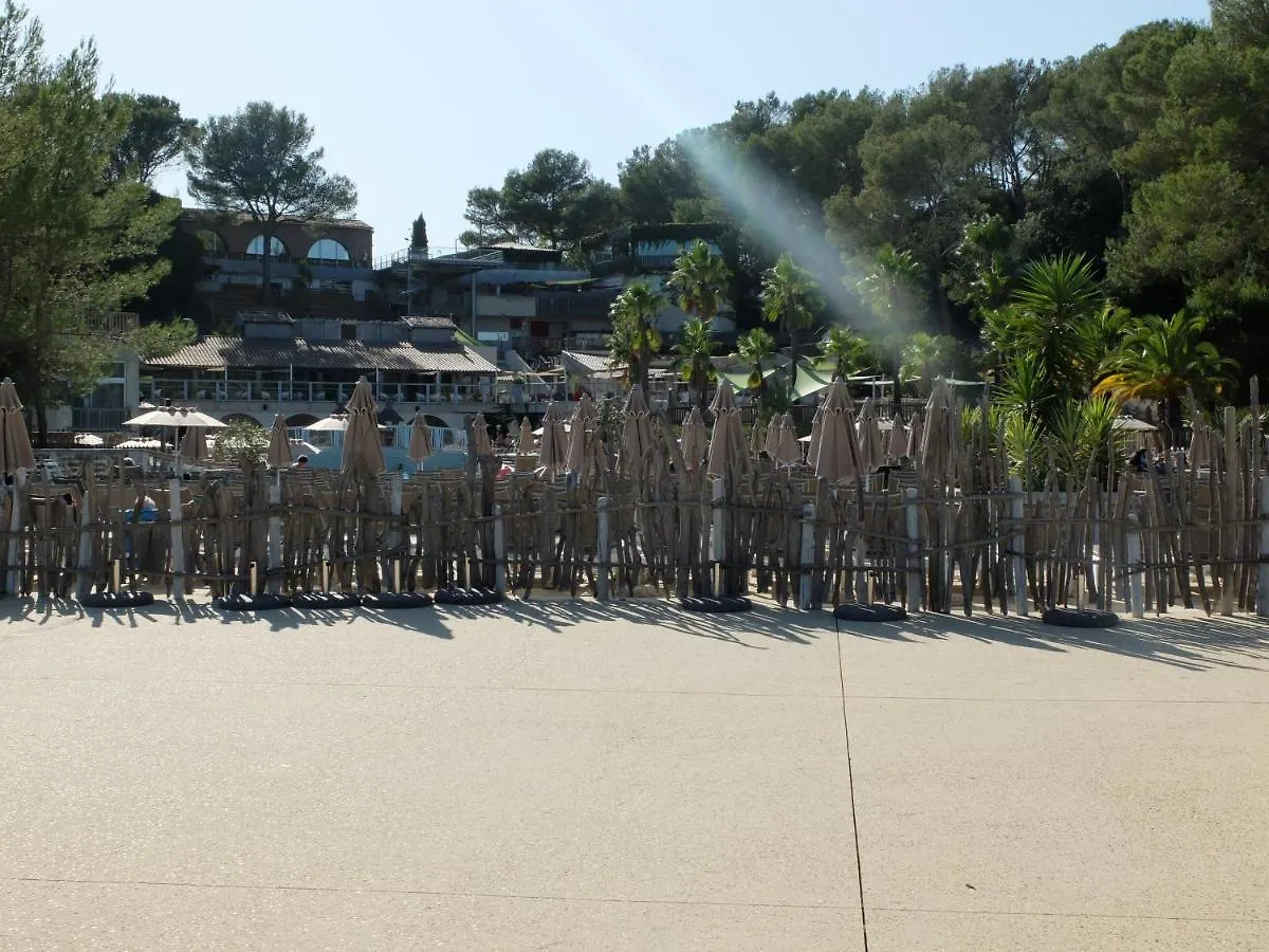 Hotel REGENCY HOLIDAY Tour Opérateur dans Camping 5 étoiles Frejus, Cote d'Azur